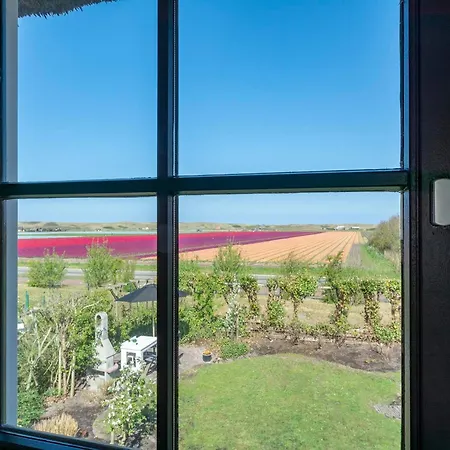 W Electric Charging & Parking Vila